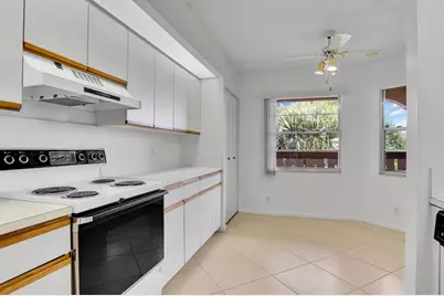 1601  Abaco Dr, Unit #D4, Coconut Creek, FL 33066 - Photo 2