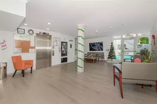 211 S Ocean Dr, Hollywood, FL 33019 - Photo 22