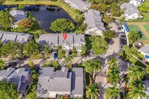 2105 W Discovery Cir W, Deerfield Beach, FL 33442 - Photo 46