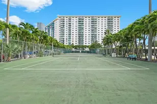 19380 Collins Ave, Sunny Isles Beach, FL 33160 - Photo 38