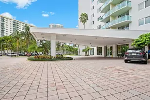 19380 Collins Ave, Sunny Isles Beach, FL 33160 - Photo 28