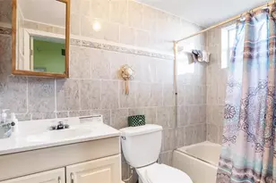 117 SW 1st Ave, Hallandale Beach, FL 33009 - Photo 18