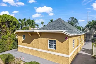 117 SW 1st Ave, Hallandale Beach, FL 33009 - Photo 2