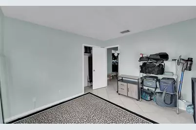 380 NW 47th Ct, Fort Lauderdale, FL 33309 - Photo 14