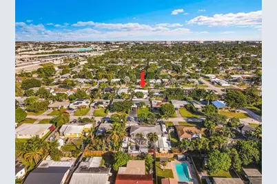 380 NW 47th Ct, Fort Lauderdale, FL 33309 - Photo 42