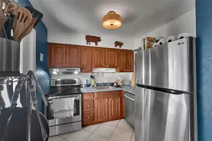 380 NW 47th Ct, Fort Lauderdale, FL 33309 - Photo 8