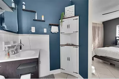 380 NW 47th Ct, Fort Lauderdale, FL 33309 - Photo 18