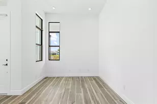 8388 SW Piacenza Way, Port Saint Lucie, FL 34987 - Photo 2