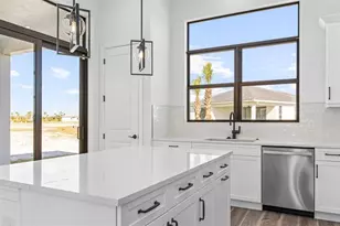 8388 SW Piacenza Way, Port Saint Lucie, FL 34987 - Photo 8