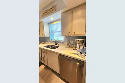 700 SE 6th Ave, Unit #106, Deerfield Beach, FL 33441 - Photo 6