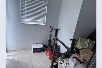 7541 NW 44th   Ct, Coral Springs, FL 33065 - Photo 2