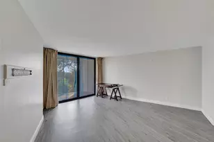 3800 N Hills Dr, Hollywood, FL 33021 - Photo 16