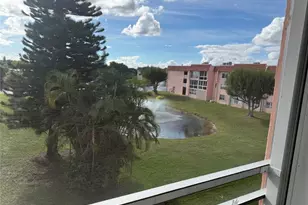 9400 Sunrise Lakes Blvd, Sunrise, FL 33322 - Photo 22