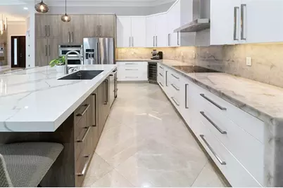 740 SW 18th St, Boca Raton, FL 33486 - Photo 14