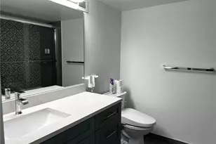 800 Parkview Dr, Hallandale Beach, FL 33009 - Photo 6