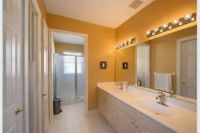 1381  Beacon Cir, Wellington, FL 33414 - Photo 30