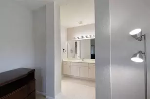 1381 Beacon Cir, Wellington, FL 33414 - Photo 32