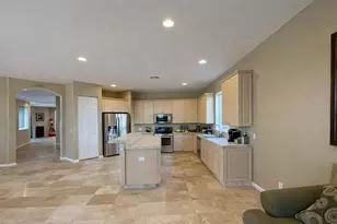 1381 Beacon Cir, Wellington, FL 33414 - Photo 10