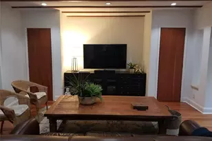 2369 Overbrook St, Miami, FL 33133 - Photo 4