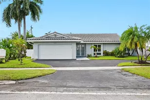 21100 Highland Lakes Blvd, Miami, FL 33179 - Photo 2