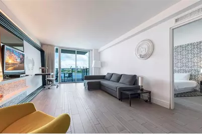 1100  West Ave, Unit #1010, Miami Beach, FL 33139 - Photo 2