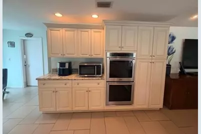 10931 NW 4th St, Coral Springs, FL 33071 - Photo 22