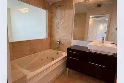 [Address not provided], Miami Beach, FL 33139 - Photo 20