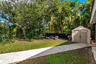 7509 NW 40th Pl, Coral Springs, FL 33065 - Photo 28