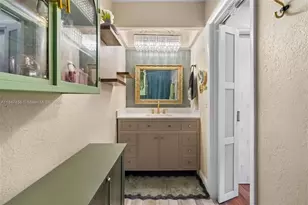 6351 Moseley St, Hollywood, FL 33024 - Photo 22