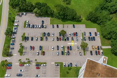 3800  Hillcrest Dr, Unit #614, Hollywood, FL 33021 - Photo 18