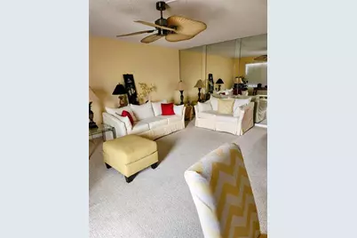 4042  Lyndhurst J, Unit #4042, Deerfield Beach, FL 33442 - Photo 2