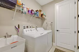 13531 SW Indigo Inlet Ln, Port Saint Lucie, FL 34987 - Photo 24