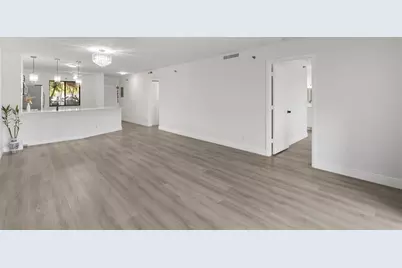 2232 N Cypress Bend Drive, Unit #107, Pompano Beach, FL 33069 - Photo 12