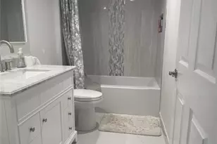 1721 Whitehall Dr, Davie, FL 33324 - Photo 12