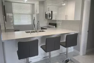 1721 Whitehall Dr, Davie, FL 33324 - Photo 2