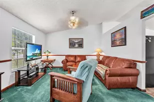 5235 Edgewood Dr, Lake Worth, FL 33467 - Photo 8