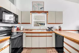 5235 Edgewood Dr, Lake Worth, FL 33467 - Photo 12