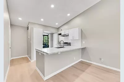 719  Gardens Dr, Unit #201, Pompano Beach, FL 33069 - Photo 4