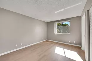 719 Gardens Dr, Pompano Beach, FL 33069 - Photo 12