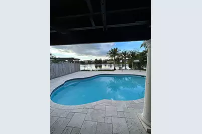 414 SW 205th Ave, Pembroke Pines, FL 33029 - Photo 14