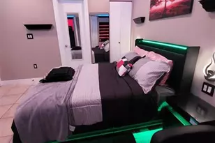 5770 NW 191st Terrace, Hialeah, FL 33015 - Photo 8