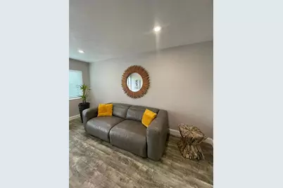 402 SW 12th St, Fort Lauderdale, FL 33315 - Photo 1