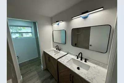 2200 NE 173rd Street, Unit #2, North Miami Beach, FL 33160 - Photo 8