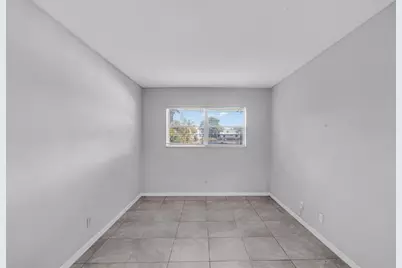 4050 NE 12th Ter, Unit #38, Oakland Park, FL 33334 - Photo 4