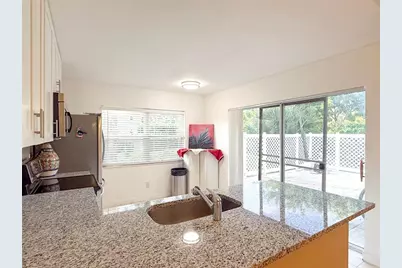 1945  Stratford Way, West Palm Beach, FL 33409 - Photo 2