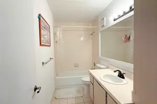 1945 Stratford Way, West Palm Beach, FL 33409 - Photo 20