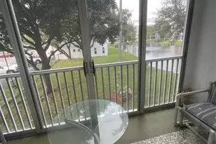 604 NE 2nd St, Dania Beach, FL 33004 - Photo 4