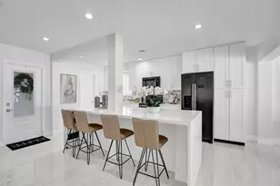 2129 NE 62nd St, Fort Lauderdale, FL 33308 - Photo 10