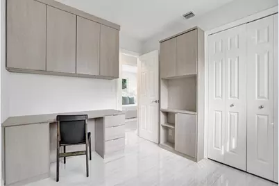 2129 NE 62nd St, Fort Lauderdale, FL 33308 - Photo 34