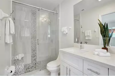 2129 NE 62nd St, Fort Lauderdale, FL 33308 - Photo 20